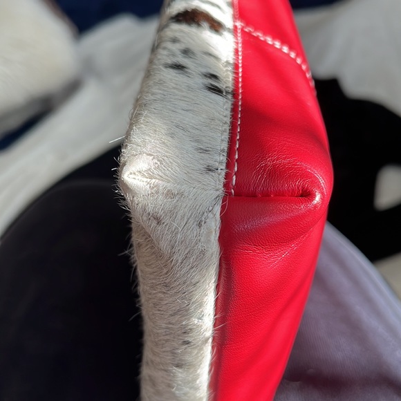 Leather and calf crossbody bag EUC - Picture 8 of 9